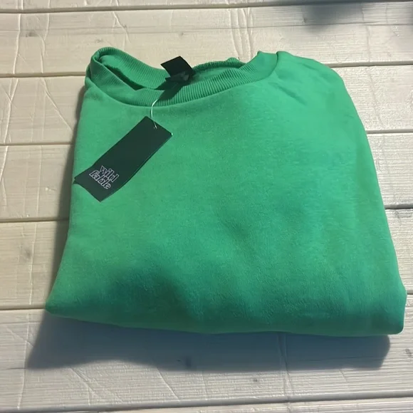 Women’s vibrant green cotton long sleeve crewneck sweatshirts NWT - Picture 7 of 7